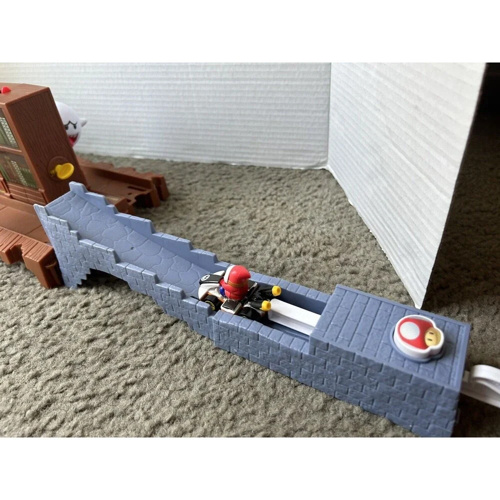 Boo's Spooky Sprint Replacement for Hot Wheels Mario Kart Circuit Lite W/Shy Guy